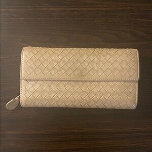 Bottega Veneta Intrecciato Weave Leather Continental Wallet